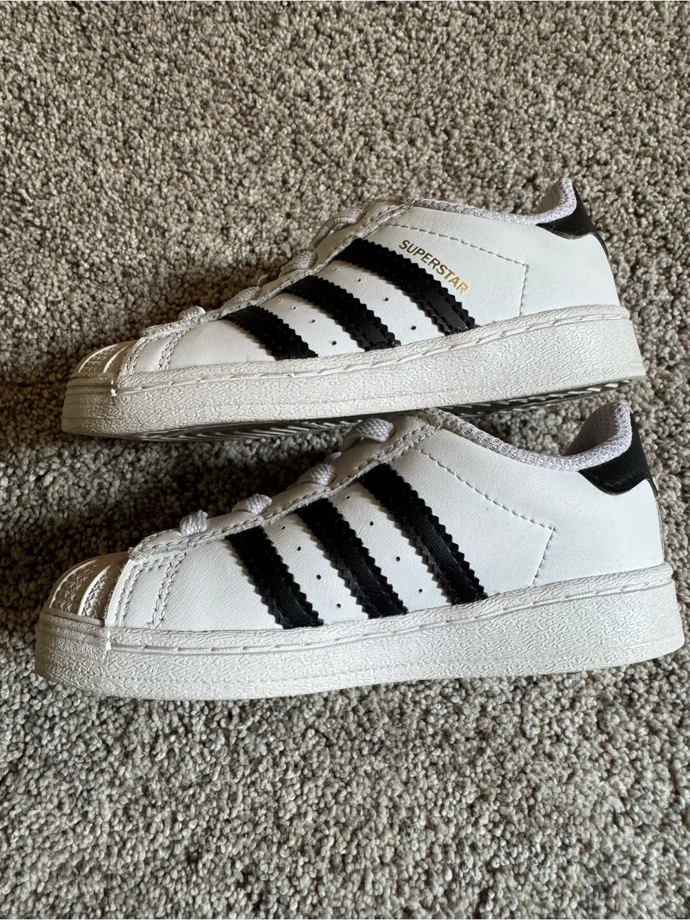adidas Toddler White & Black Superstar Sneakers Size 7k